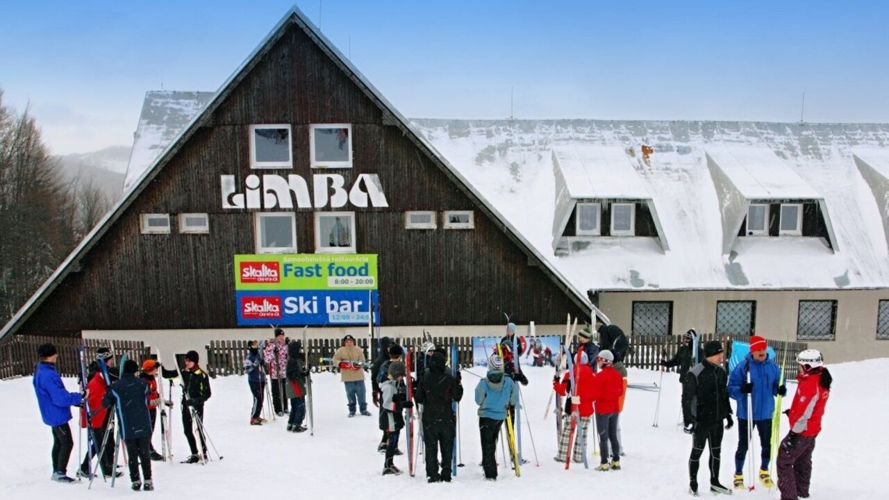 Skalka pri Kremnici lyžovanie zima sneh 1140px (SITA/Ivan Čillík)